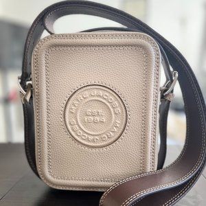 Marc Jacob Signet Crossbody Bag with matching leather wallet.